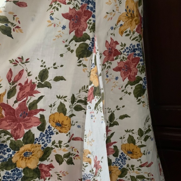 Linen Floral Dress - Picture 6 of 12